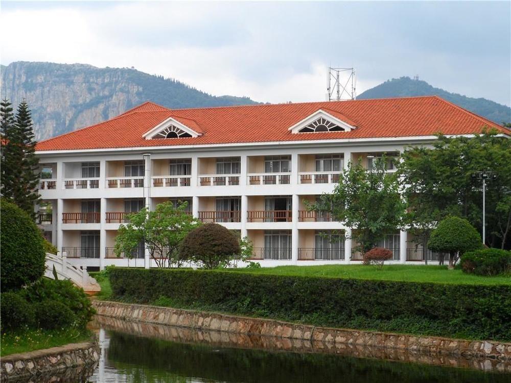 Yunnan Dianchi Garden Resort Hotel & Spa Kunming Extérieur photo