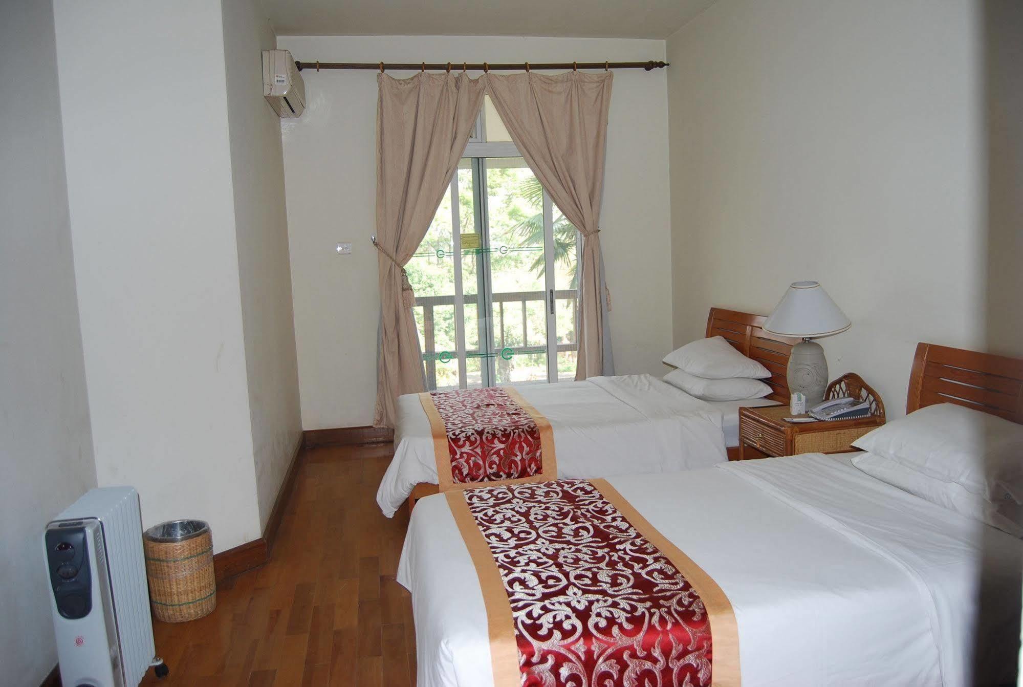 Yunnan Dianchi Garden Resort Hotel & Spa Kunming Extérieur photo