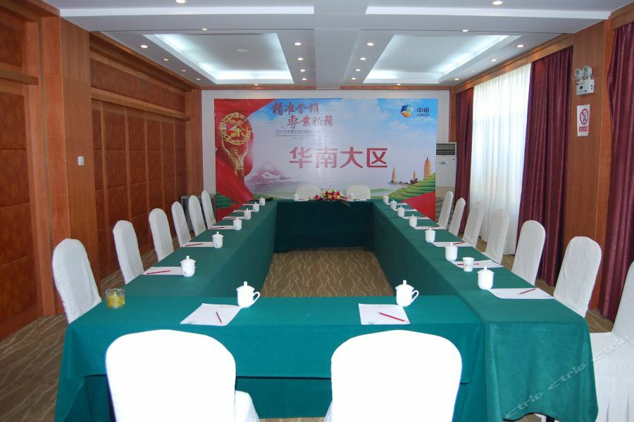 Yunnan Dianchi Garden Resort Hotel & Spa Kunming Extérieur photo